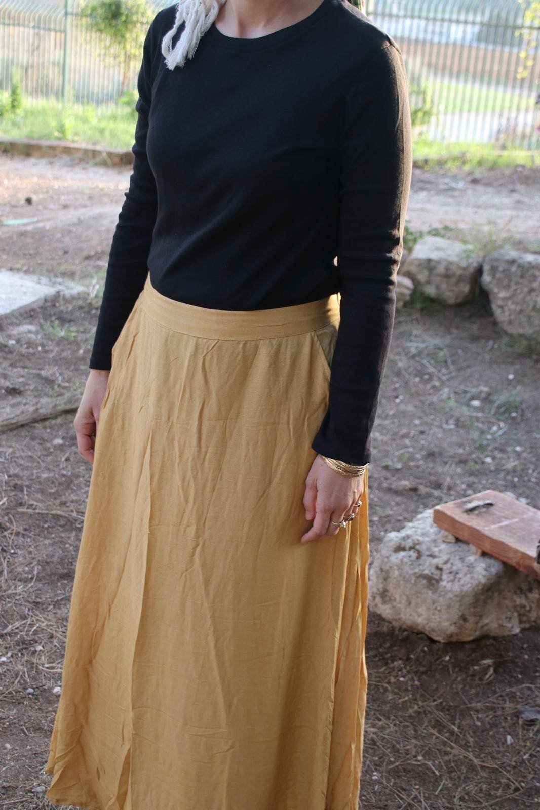 שָׂדֶה -שחור