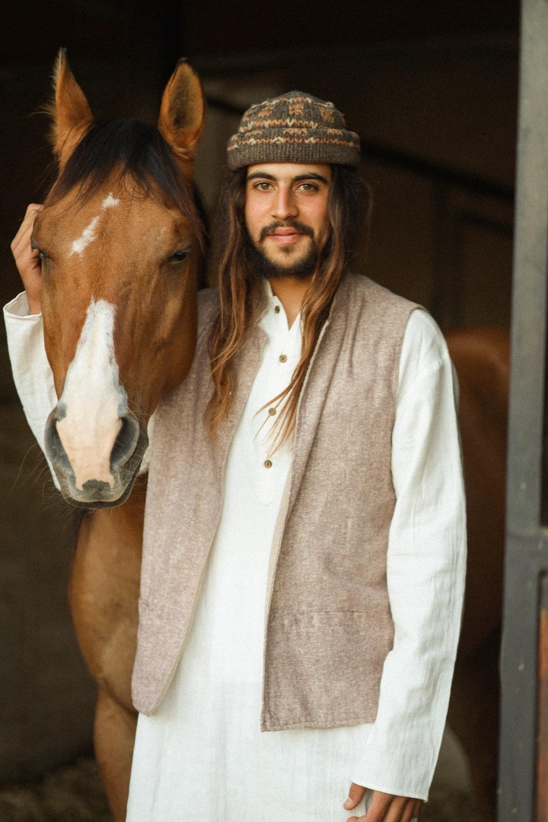 מִדְבָּר-חום